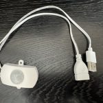 キャンピングカーのマルチルームに人感センサーを取付